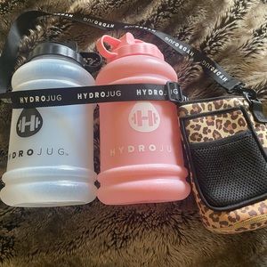 2 Hydro Jugs with carrier bag